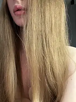 your girl next door online show from 02/08/25, 01:22