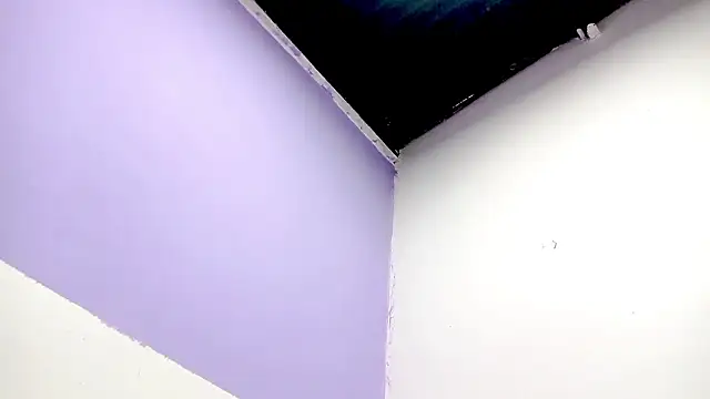 Snapshot of PetiteIvoryQueen19 chatting on 02/12/26, 04:40 PetiteIvoryQueen19 online show from 02/12/26, 04:40