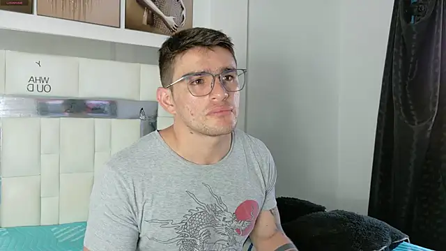 Sexy Alejandro  online show from 01/20/25, 12:49