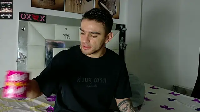 Sexy Alejandro  online show from 02/26/25, 11:20