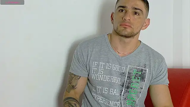 Sexy Alejandro  online show from 01/10/26, 01:24