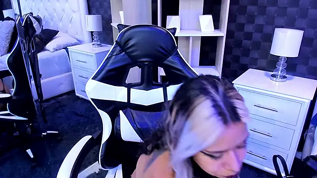 rave connor online show from 12/30/24, 06:49