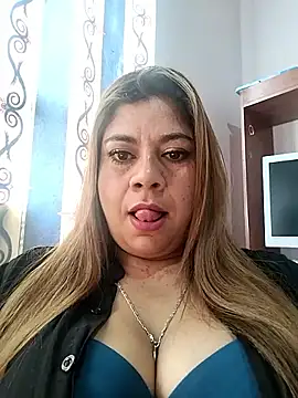 Laura-Hernandez online show from 09/16/25, 02:40