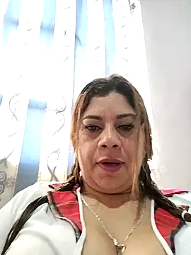 Laura-Hernandez online show from 09/18/25, 03:25