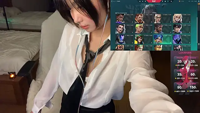 JayJaylov online show from 10/22/25, 06:40