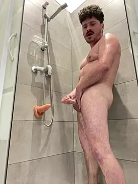 frenchboy9711 online show from 04/19/26, 10:01