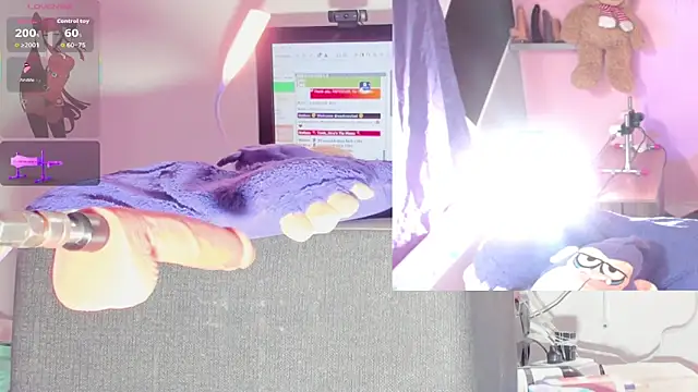 kira touka online show from 11/24/25, 05:51