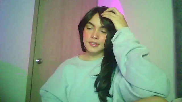 Kiri Cutee online show from 10/10/25, 04:33