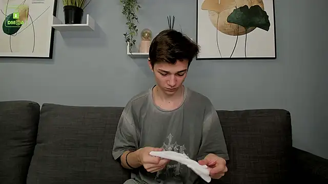 Viego Pattel online show from 10/17/25, 04:20