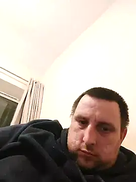 HE-M123 online show from 12/18/24, 10:35