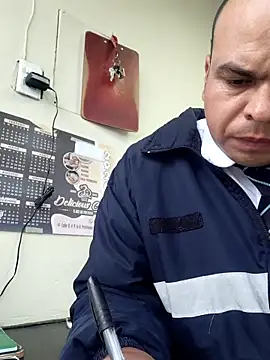 Camilo-31RI online show from 05/29/26, 10:57
