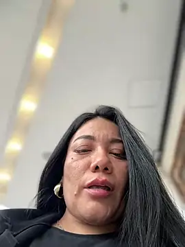 Abril10  online show from 01/29/25, 03:58