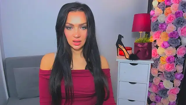 OliviaFantasy online show from 11/08/25, 10:26