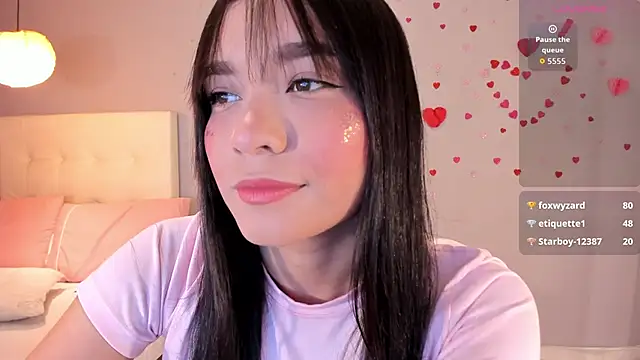 Maia W10 online show from 03/27/26, 12:38