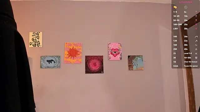 Maia W10 online show from 04/19/26, 03:11