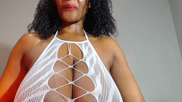 Silkytitss online show from 04/18/26, 05:17