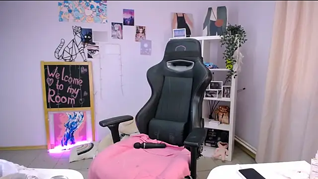 MelissaLovvv online show from 03/11/25, 07:26