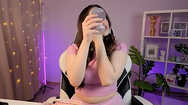 MelissaLovvv online show from 02/18/26, 05:14