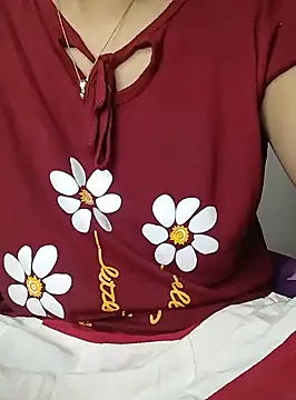 Nadia-2 online show from 01/04/25, 10:27