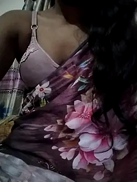 Nadia-2 online show from 11/13/25, 10:52