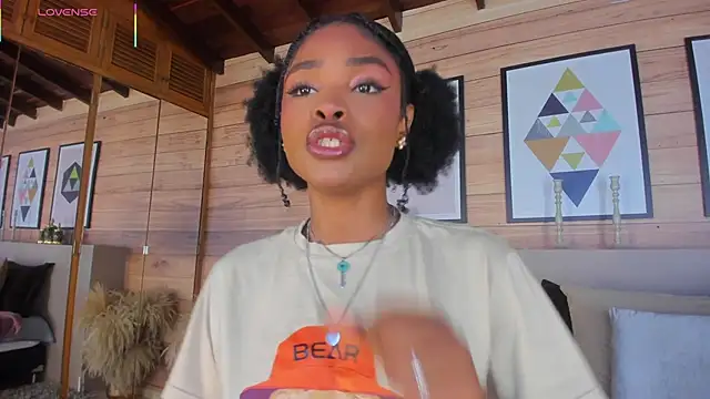 AriaFoster online show from 04/13/26, 03:34