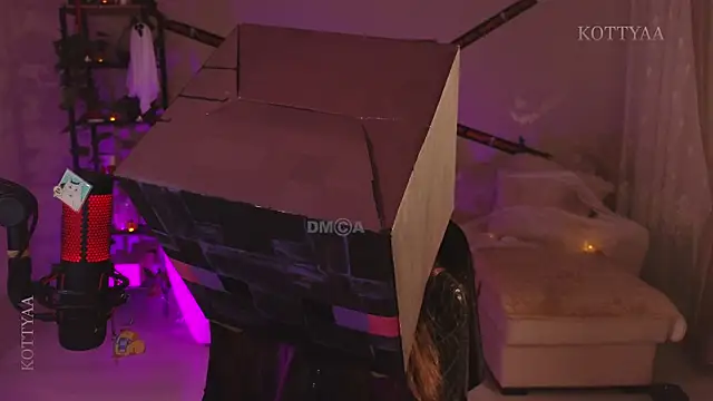 -Kottyaa- online show from 10/31/25, 07:26