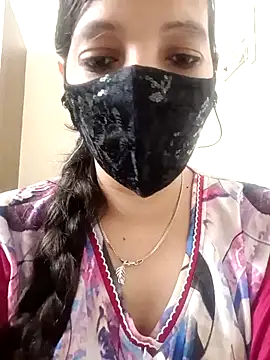 Snapshot of Sahana_Telugu_Girl chatting on 12/06/24, 04:49 Sahana Telugu Girl online show from 12/06/24, 04:49