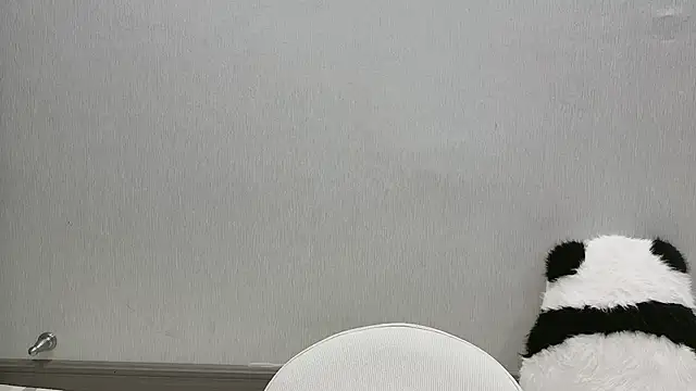 Snapshot of Fairy-HF chatting on 11/27/25, 10:39 Fairy-HF online show from 11/27/25, 10:39