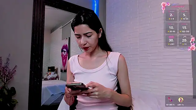 Snapshot of sweetieandjuicyy chatting on 12/11/24, 02:00 sweetieandjuicyy online show from 12/11/24, 02:00