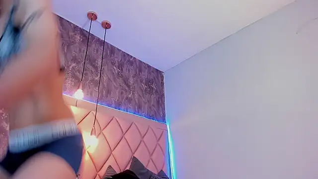 megan 100 online show from 03/11/25, 06:41