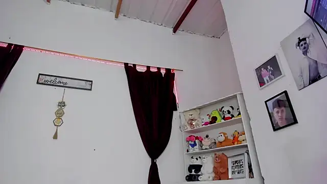 megan 100 online show from 10/09/25, 07:01