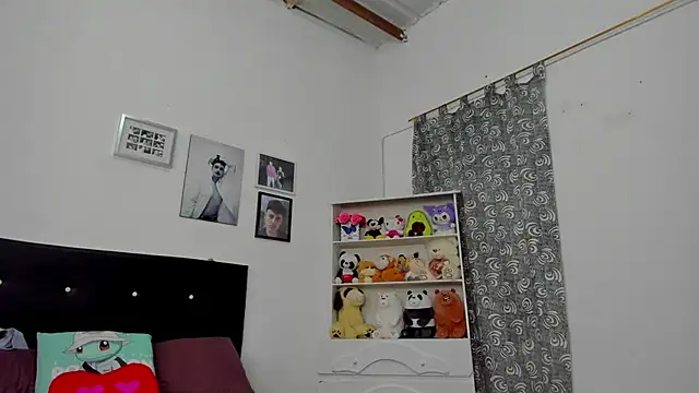 megan 100 online show from 12/17/25, 06:47