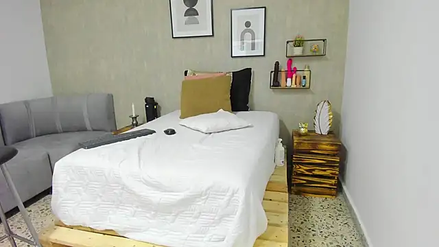 Snapshot of afrodita_martinez chatting on 02/08/25, 06:43 afrodita martinez online show from 02/08/25, 06:43