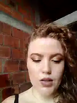 Mia fooxx  online show from 01/12/25, 08:14