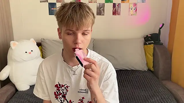 metratok online show from 04/13/26, 03:28