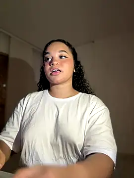 Lucy wilson5 online show from 11/16/25, 03:12