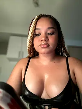 Lucy wilson5 online show from 11/25/25, 03:39