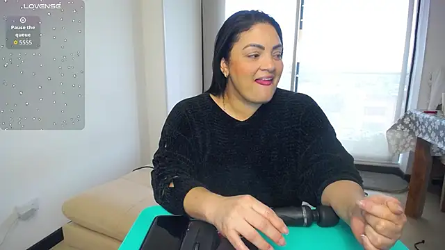 911Calling online show from 11/16/25, 07:41