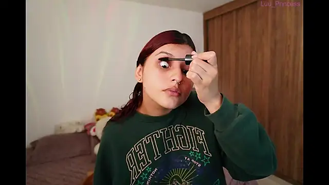 Luu Princess online show from 12/23/24, 11:28