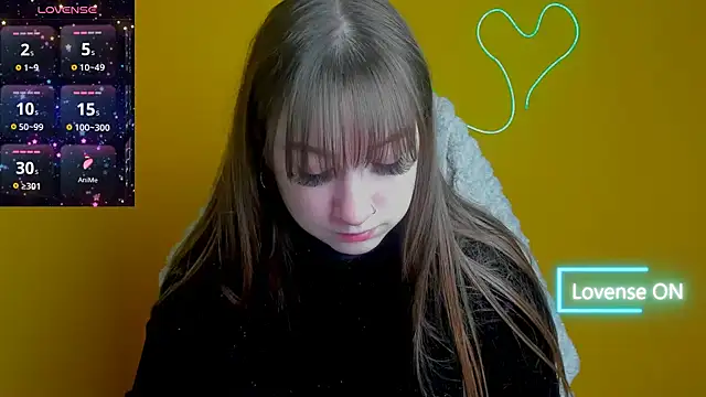 Evelina GG online show from 12/18/25, 06:41