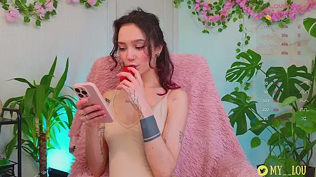 MyLou  online show from 03/19/25, 03:19