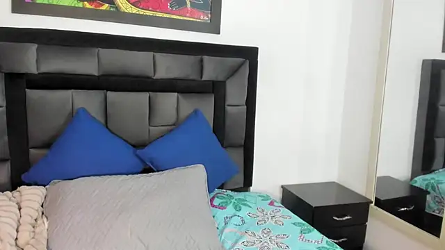 Dulce amg online show from 09/25/25, 02:48