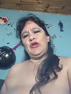 DirtyStefaniax online show from 02/12/25, 09:01