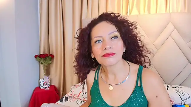 Snapshot of Kasandra_Gomez chatting on 05/28/26, 12:13 Kasandra Gomez online show from 05/28/26, 12:13