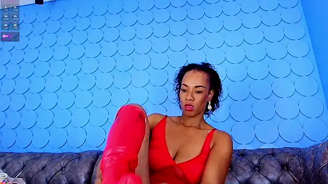 sashamonroe   online show from 01/12/26, 11:26