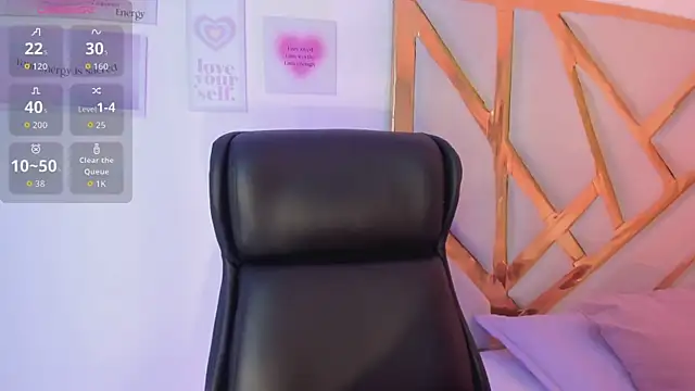 LanaJones  online show from 11/13/25, 12:26