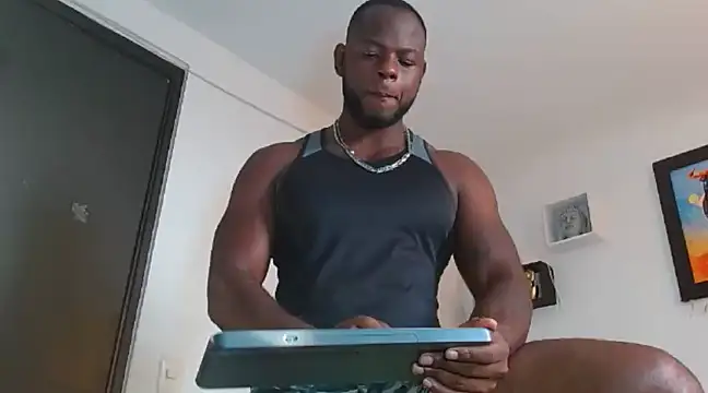 Snapshot of mikekingcum chatting on 01/13/25, 10:24 mikekingcum online show from 01/13/25, 10:24