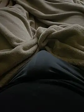 Hjsjsjsjjd online show from 02/04/26, 09:15