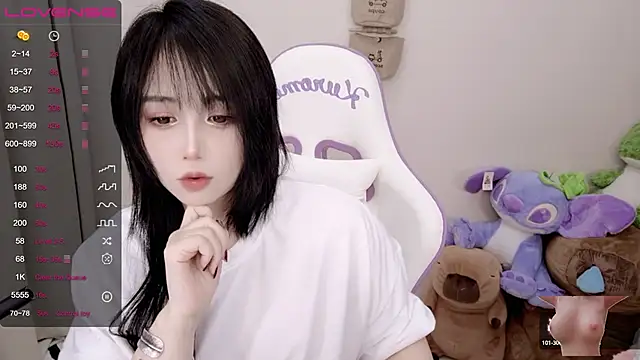 Snapshot of Vaness-a chatting on 02/02/25, 04:54 Vaness-a online show from 02/02/25, 04:54