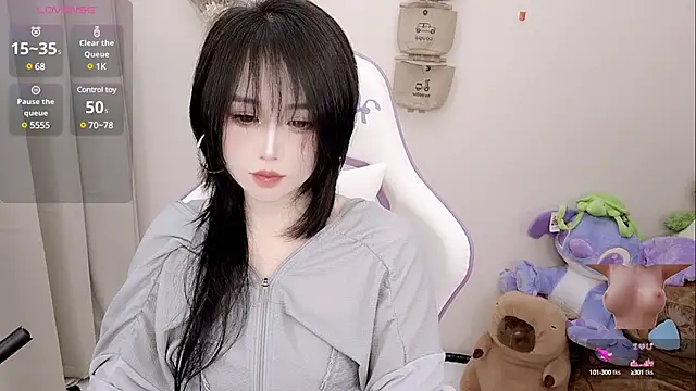 Snapshot of Vaness-a chatting on 03/22/25, 05:09 Vaness-a online show from 03/22/25, 05:09